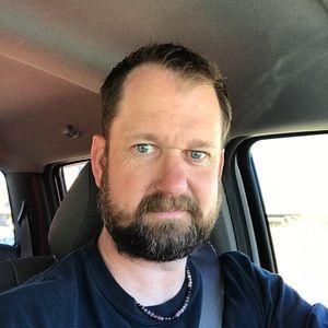 Meet your Posher, Tom